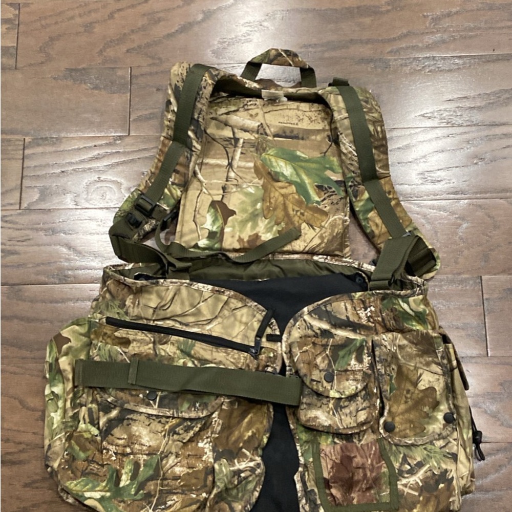 RedHead Real Tree Camouflage Turkey Hunting Vest